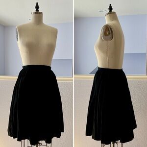 Cotton Voile Lined Skirt with side pockets
